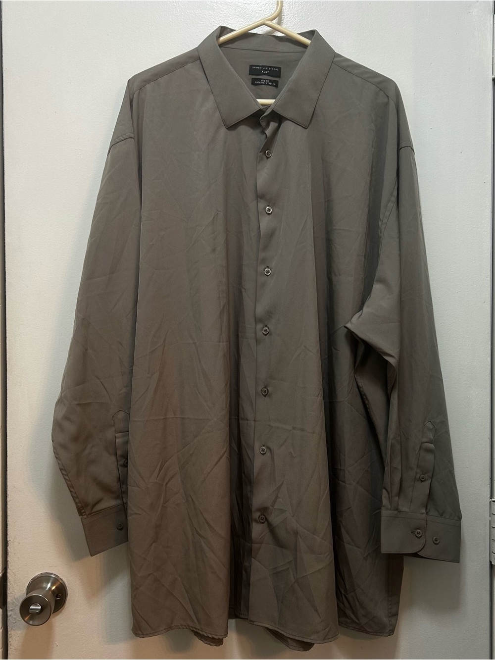 Men's Long Sleeve Dress Shirt in Olive Brown by‎ Shaquille O’Neal
